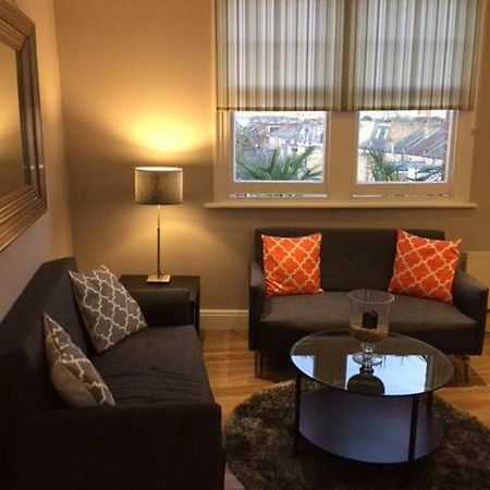 Stunning 2 Bed Flat Shepherds Bush Apartment London Bagian luar foto